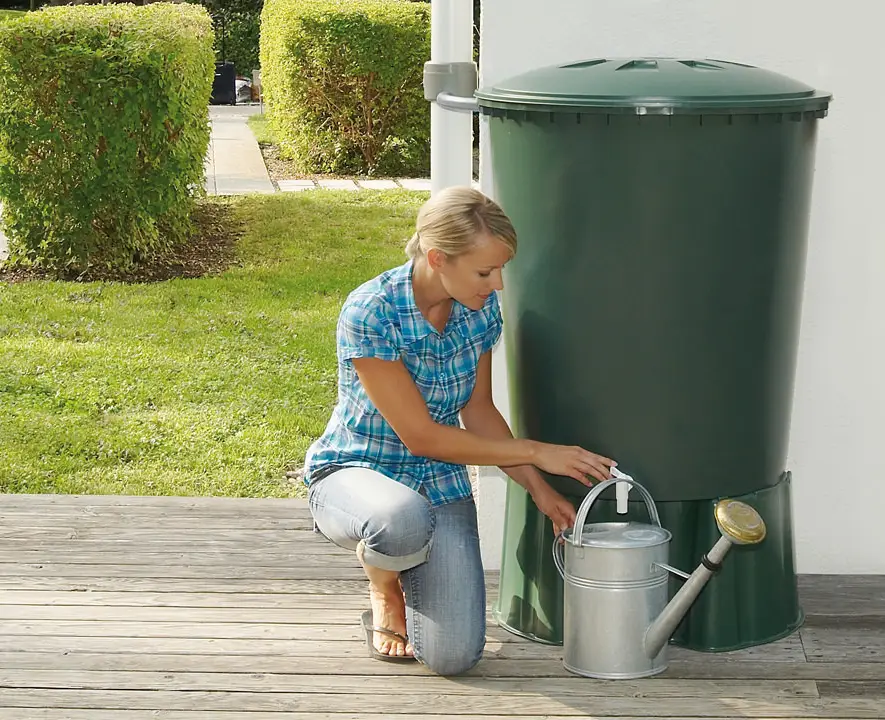 210L Round Water Butt With Stand 2 210L Round Water Butt With Stand - Image 2