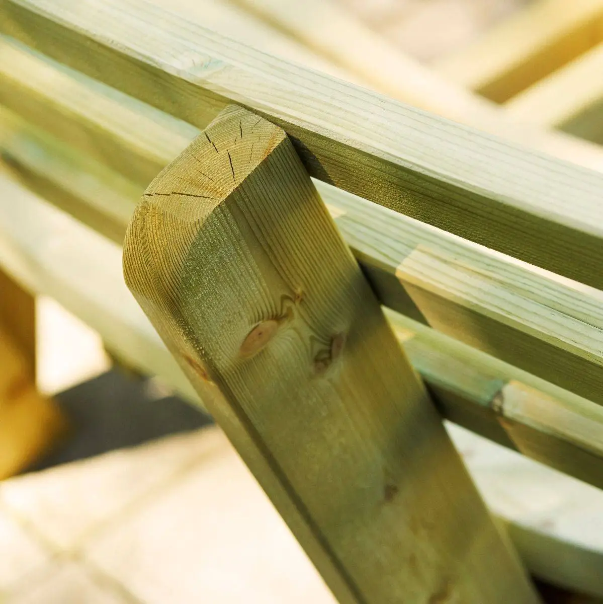 Swedish Redwood Circular Picnic Bench With Backrests 2 Swedish Redwood Circular Picnic Bench With Backrests - Image 2