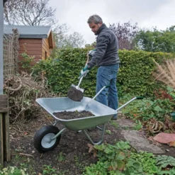 Draper 65L Galvanised Wheelbarrow -Gun Garden Shop 31619 gwbiu2 56183 jpg