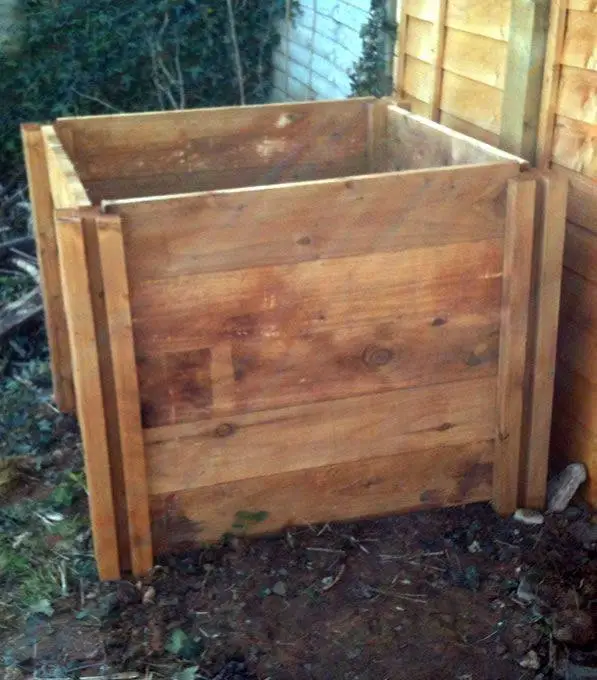 600 Litre Blackdown Range Single Standard Wooden Composter 1 600 Litre Blackdown Range Single Standard Wooden Composter