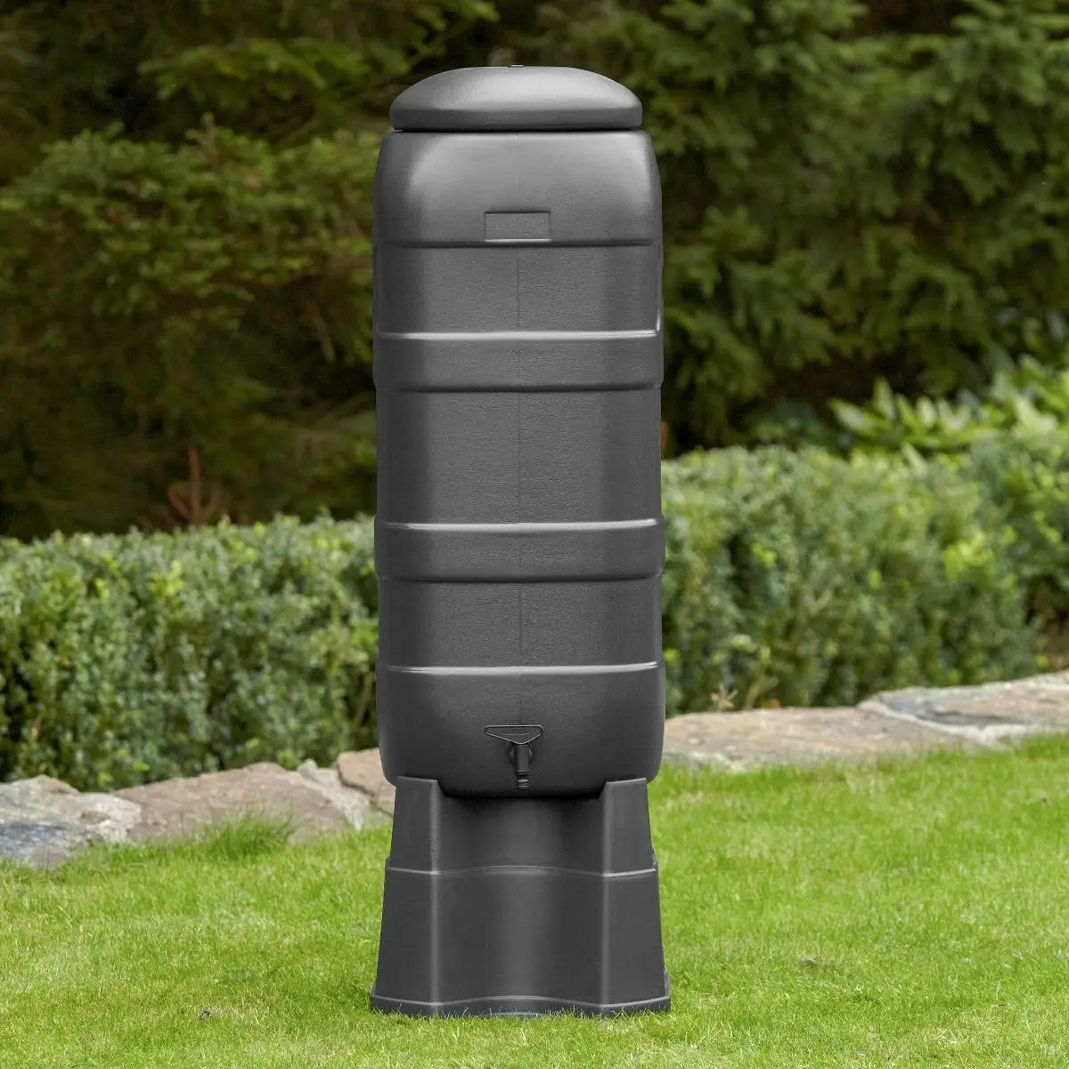 100L Black RainSaver Kit (Includes Multi Piece Stand And Diverter) 2 100L Black RainSaver Kit (Includes Multi Piece Stand And Diverter) - Image 2