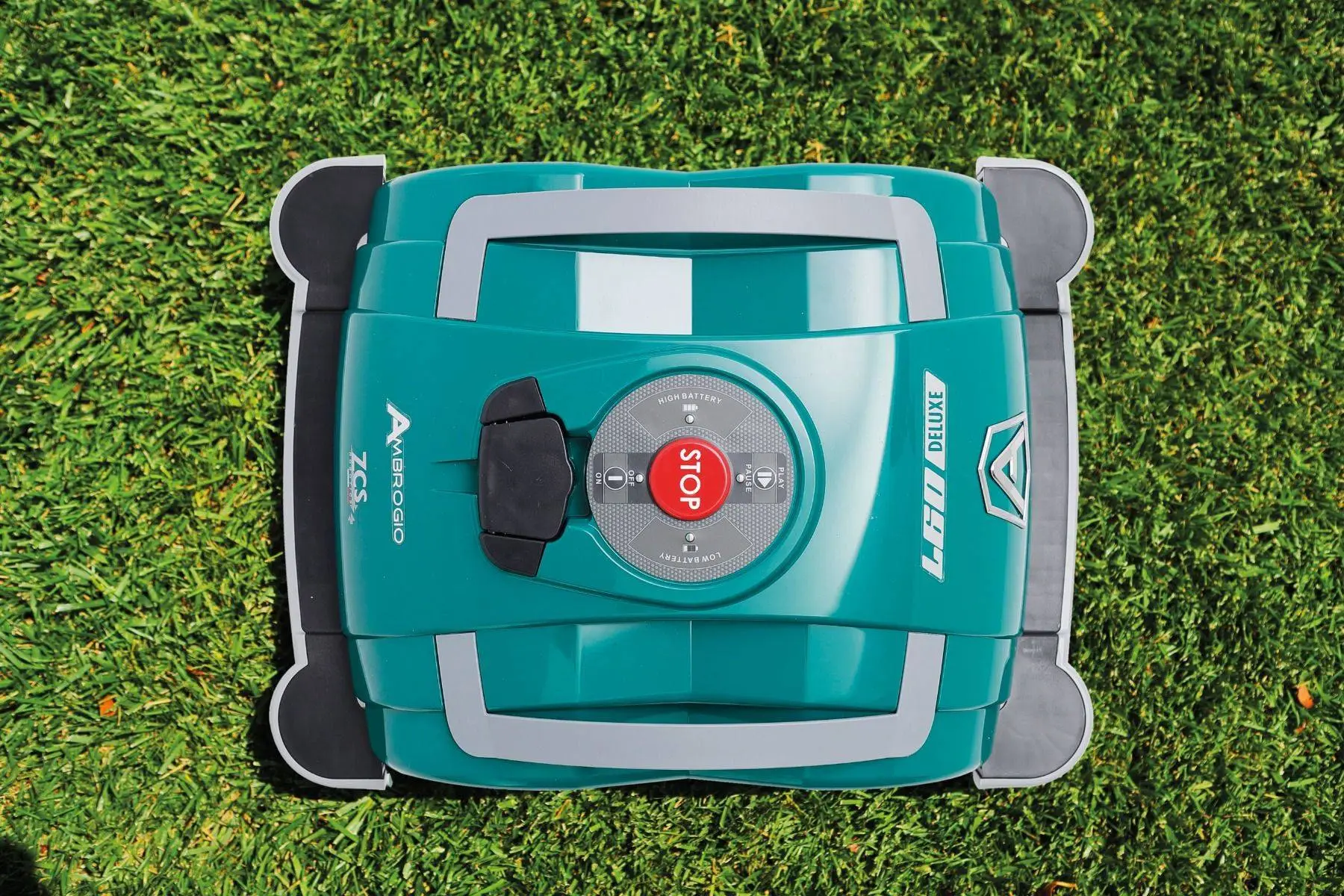 L60 Elite S + Robot Lawn Mower 4 L60 Elite S + Robot Lawn Mower - Image 4